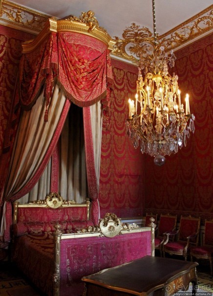 Дворец Фонтенбло и королевские апартаменты (ЮНЕСКО №160)