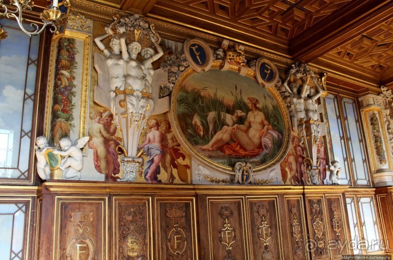 Дворец Фонтенбло и королевские апартаменты (ЮНЕСКО №160)