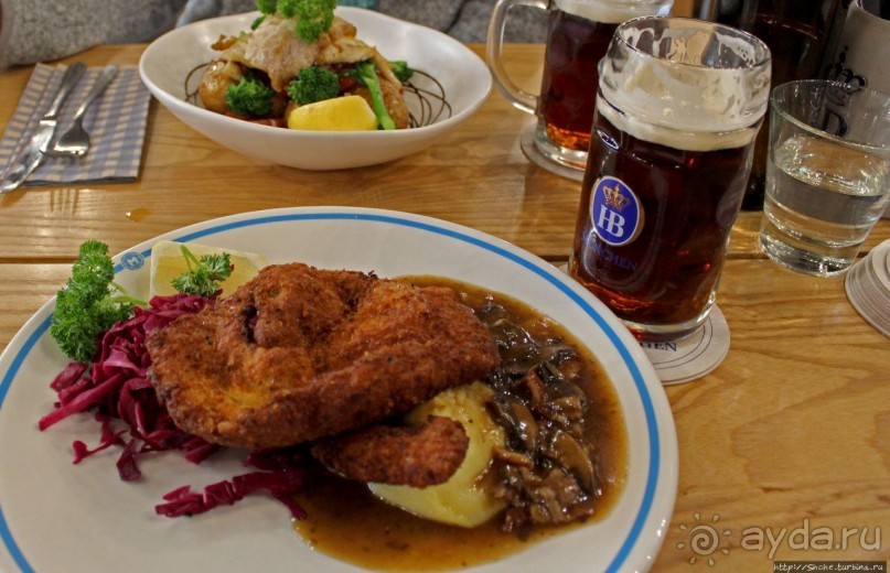 Немецкая еда и пиво на Причале Королевы в Веллингтоне
