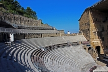 Альбом истории "Умели римляне строить. Античный театр во французском Оранже"