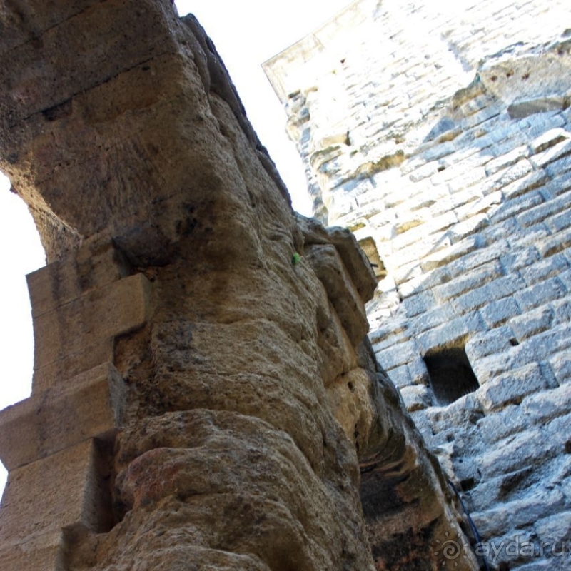 Умели римляне строить. Античный театр во французском Оранже