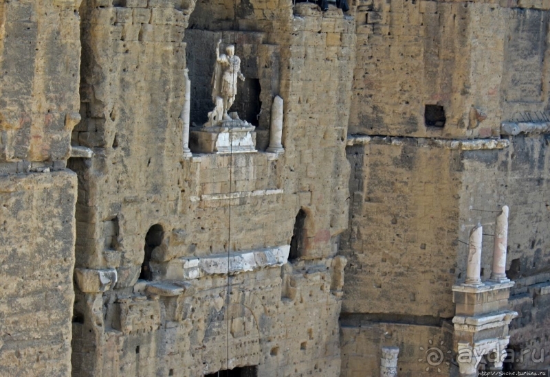 Умели римляне строить. Античный театр во французском Оранже