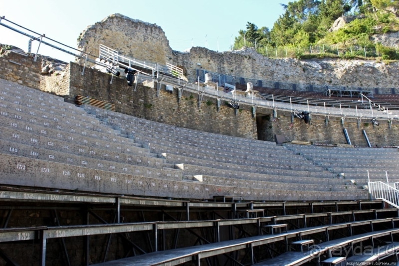 Умели римляне строить. Античный театр во французском Оранже
