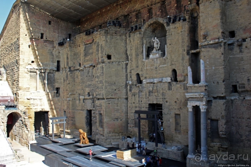 Умели римляне строить. Античный театр во французском Оранже