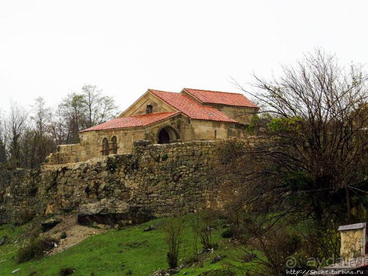 Мотсамета. Дорога к храму