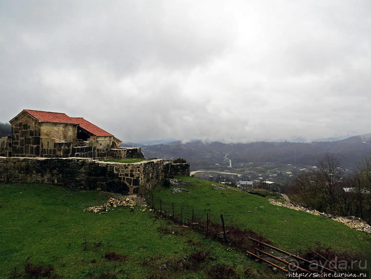 Мотсамета. Дорога к храму