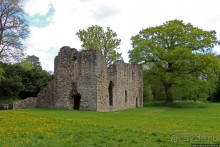 О чем обычно молчат путеводители... Аббатство Нетли