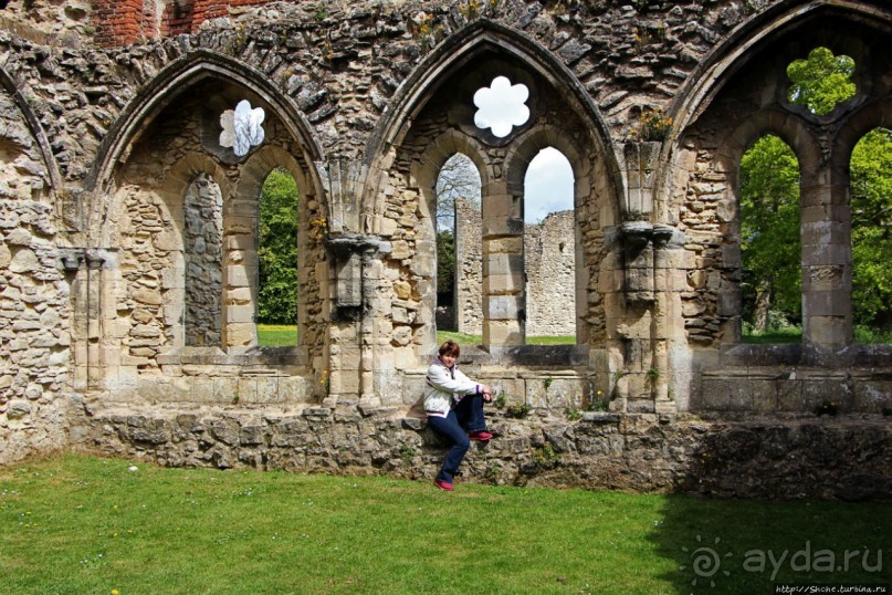 О чем обычно молчат путеводители... Аббатство Нетли