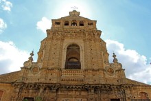 Кальтаджироне — город позднего барокко в районе Валь-ди-Ното