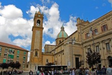 Кальтаджироне — город позднего барокко в районе Валь-ди-Ното