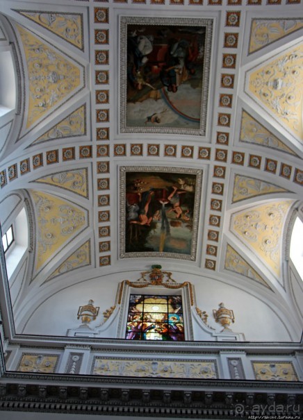 Кальтаджироне — город позднего барокко в районе Валь-ди-Ното