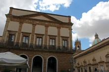 Кальтаджироне — город позднего барокко в районе Валь-ди-Ното