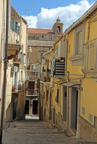 Кальтаджироне — город позднего барокко в районе Валь-ди-Ното