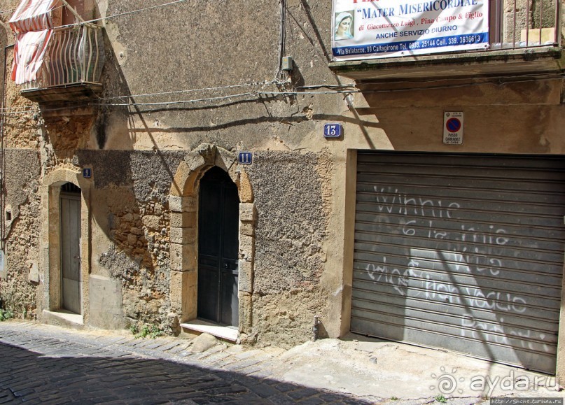 Кальтаджироне — город позднего барокко в районе Валь-ди-Ното