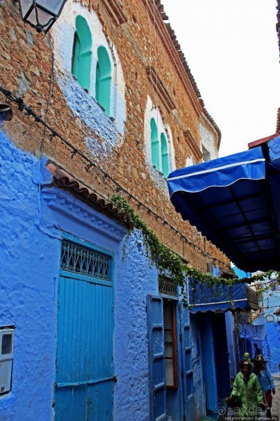 Вертикальный Шефшауэн — голубой город в Марокко