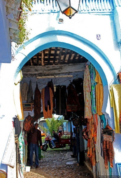 Вертикальный Шефшауэн — голубой город в Марокко