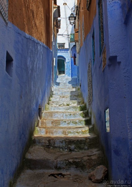 Вертикальный Шефшауэн — голубой город в Марокко