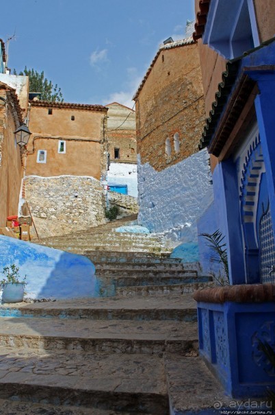 Вертикальный Шефшауэн — голубой город в Марокко