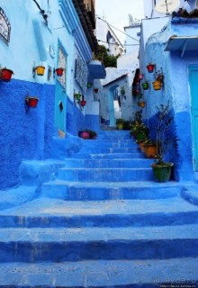 Вертикальный Шефшауэн — голубой город в Марокко