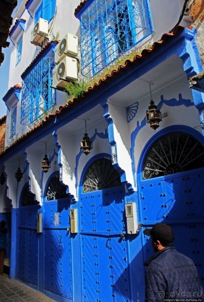 Вертикальный Шефшауэн — голубой город в Марокко