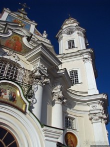 Крупнейший центр православия на Западной Украине в Почаеве