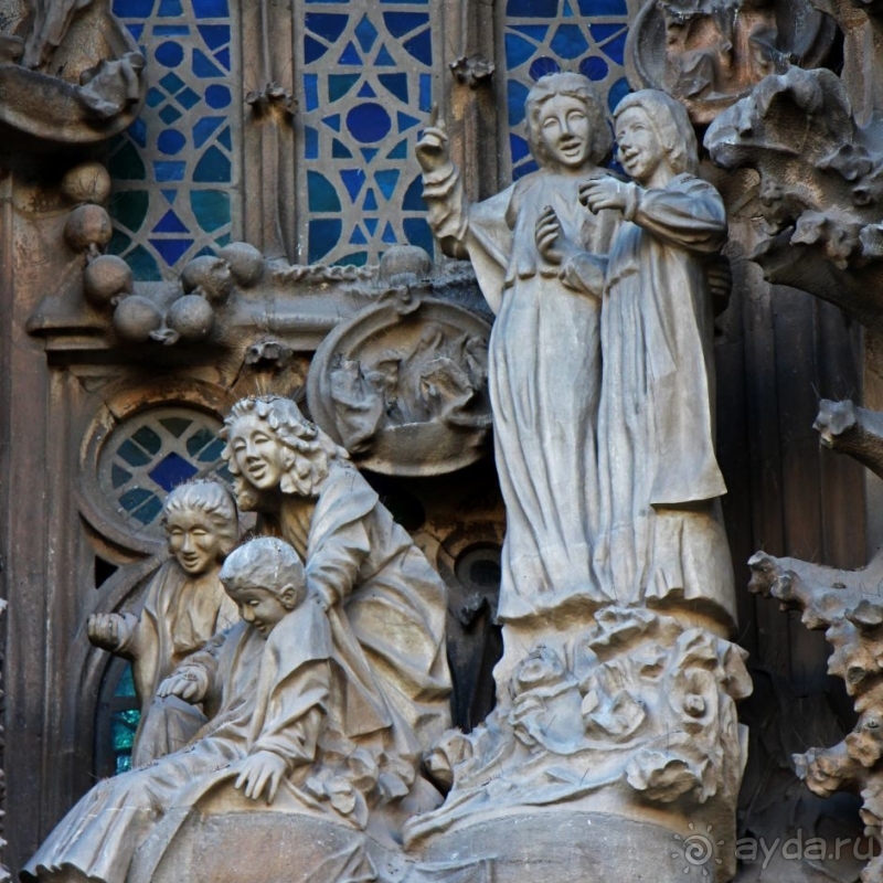 Фасад Рождества — возможно, лучший фасад храма в мире