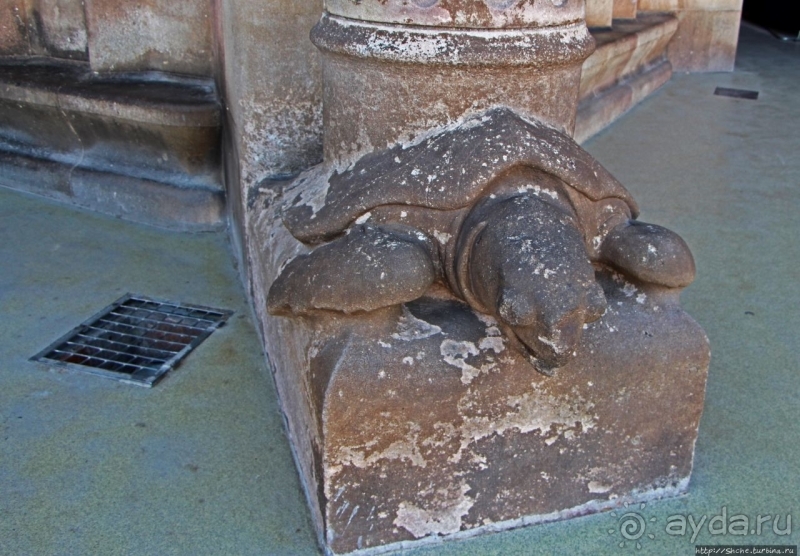 Фасад Рождества — возможно, лучший фасад храма в мире