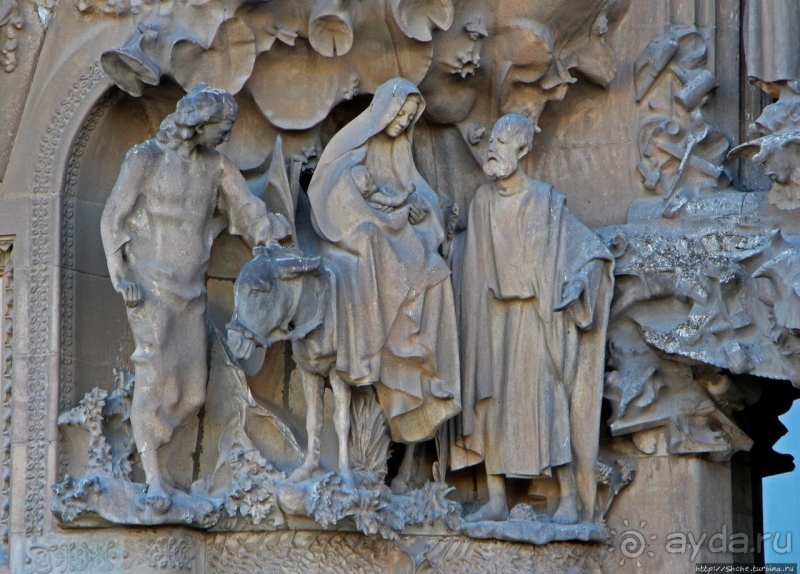 Фасад Рождества — возможно, лучший фасад храма в мире