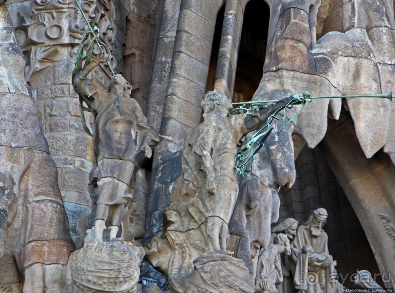 Фасад Рождества — возможно, лучший фасад храма в мире