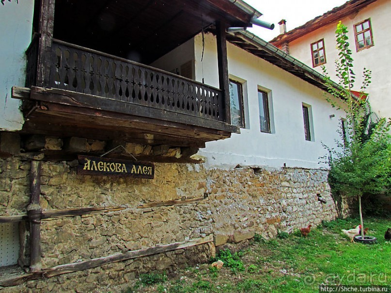 Черепишский монастырь — обитель в живописнейшем ущельи