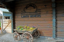 Поесть с прекрасным видом на Балтику и царь-камень Лаучи