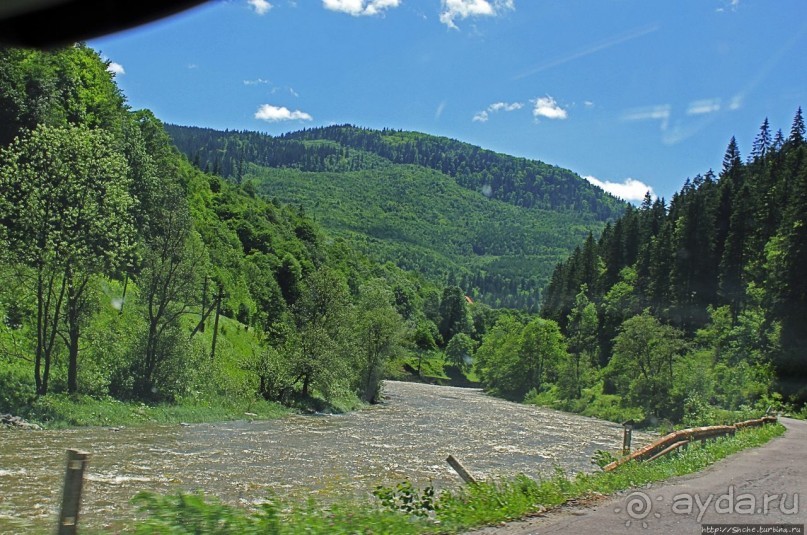 А пока-пока-по камушкам