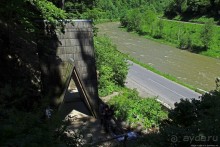 А пока-пока-по камушкам