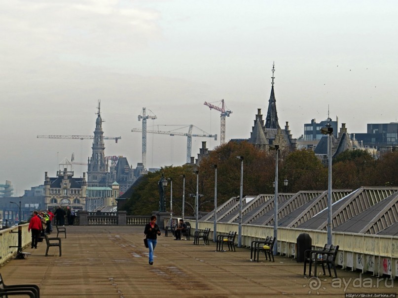 Антверпен. Набережная реки Шельды