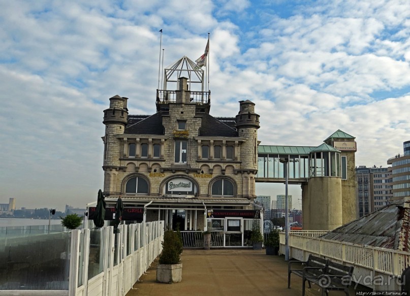 Антверпен. Набережная реки Шельды