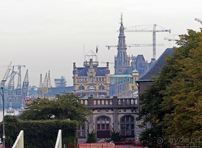 Антверпен. Набережная реки Шельды