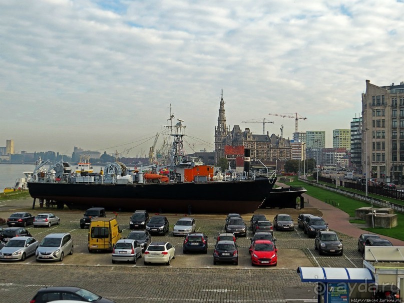 Антверпен. Набережная реки Шельды