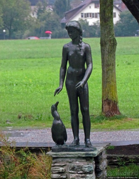 Промозглый Интерлакен — швейцарский "Междуозерск"