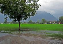 Промозглый Интерлакен — швейцарский "Междуозерск"