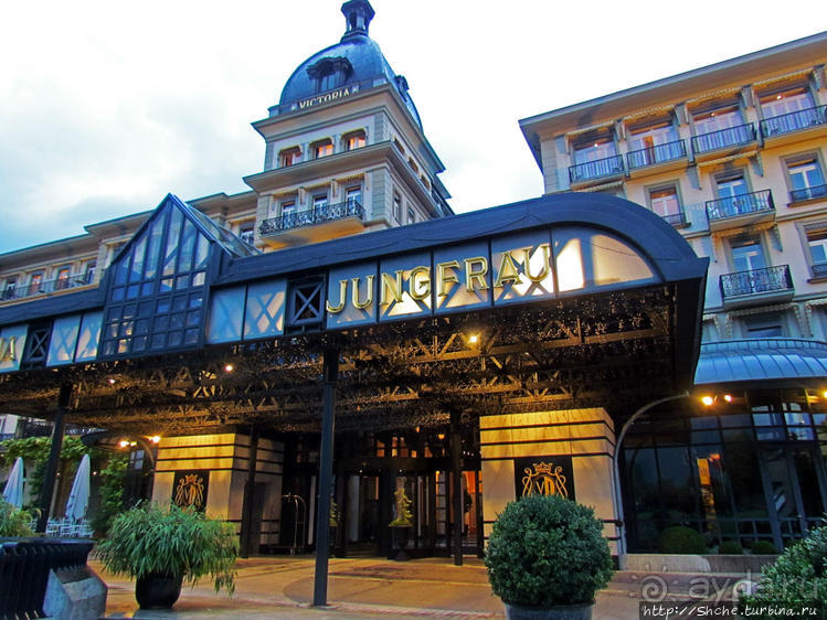 Промозглый Интерлакен — швейцарский "Междуозерск"