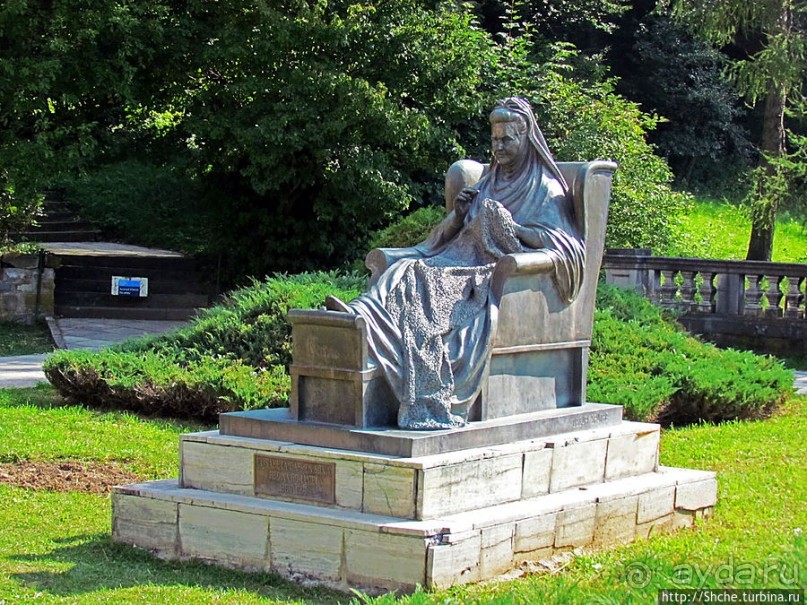 Дворцовый комплекс румынской Синайи — замки Пелеш и Пелешор