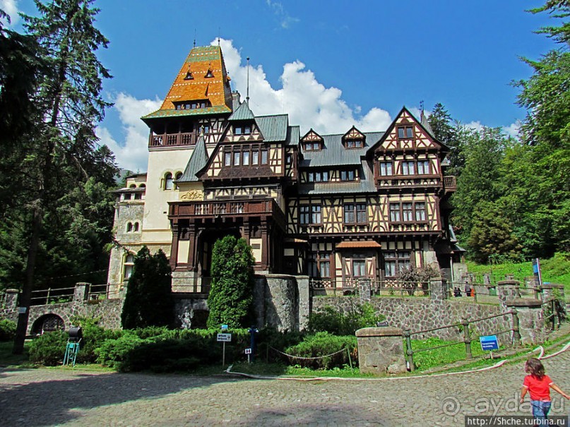Дворцовый комплекс румынской Синайи — замки Пелеш и Пелешор