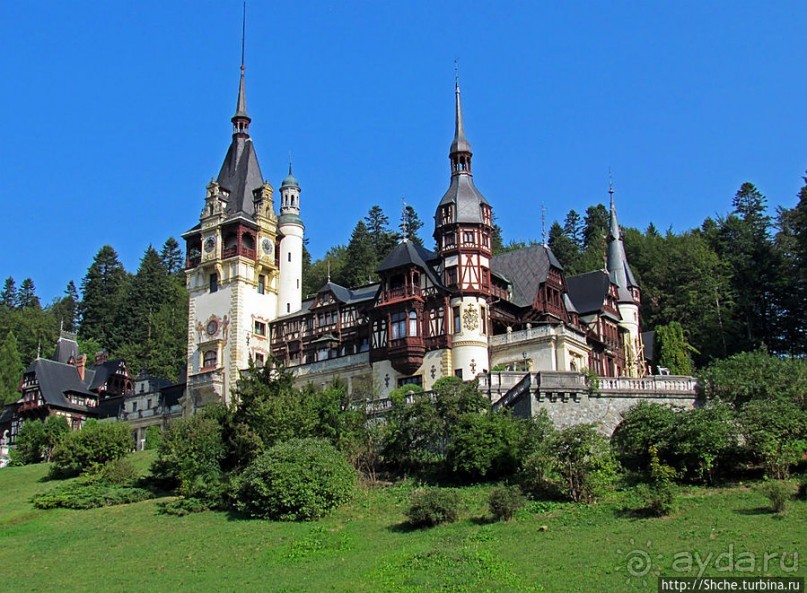 Дворцовый комплекс румынской Синайи — замки Пелеш и Пелешор