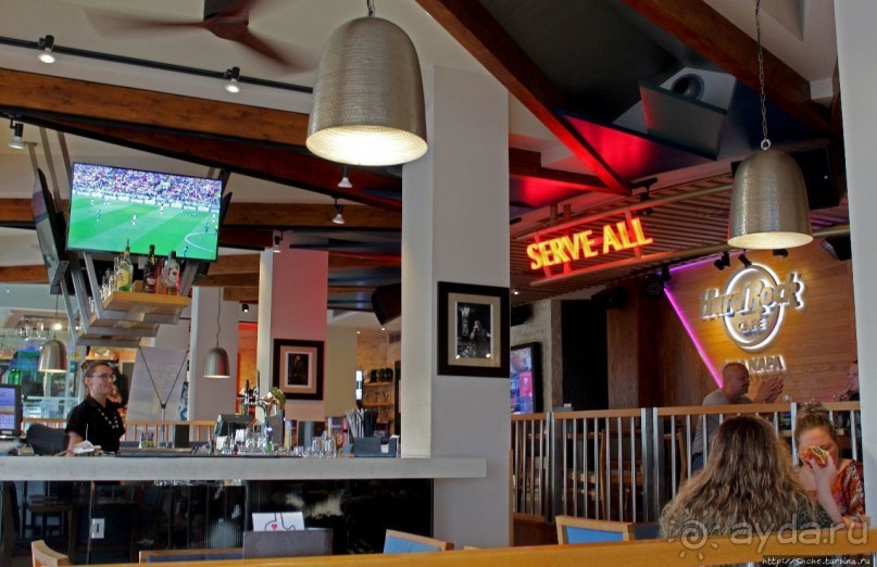 Культовое кафе на Кипре