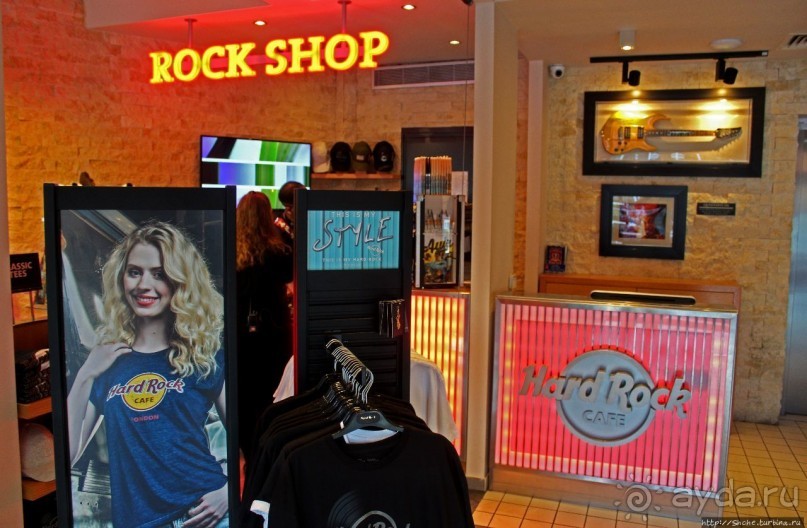 Культовое кафе на Кипре