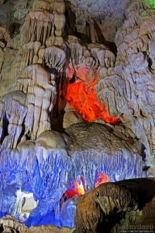 Пещера "Небесный дворец" — 50 оттенков радуги