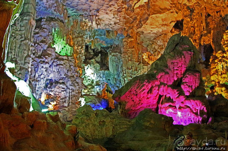 Пещера "Небесный дворец" — 50 оттенков радуги