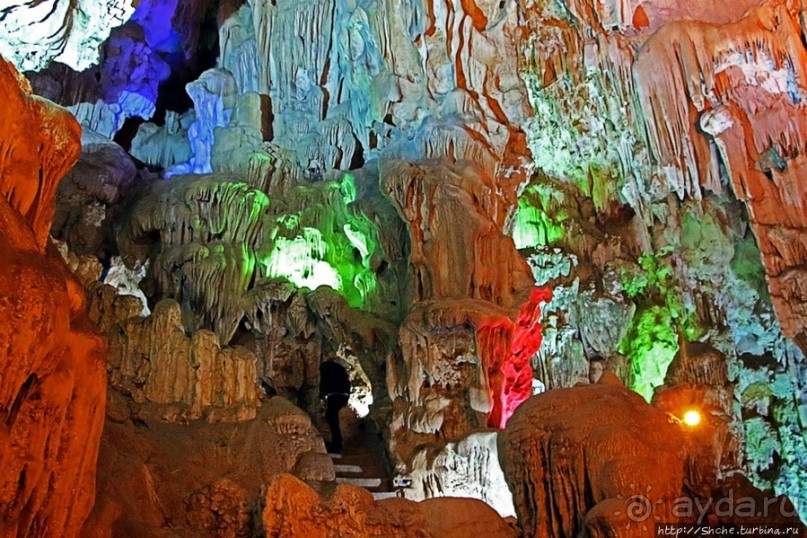 Пещера "Небесный дворец" — 50 оттенков радуги