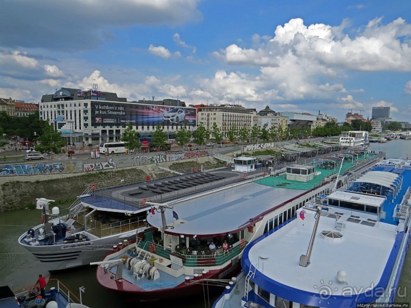 Альбом отзыва "Братислава — город на Дунае"