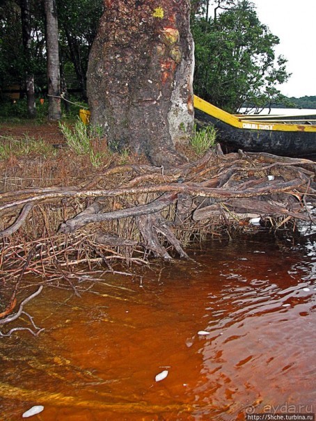 Водопады лагуны Канайма